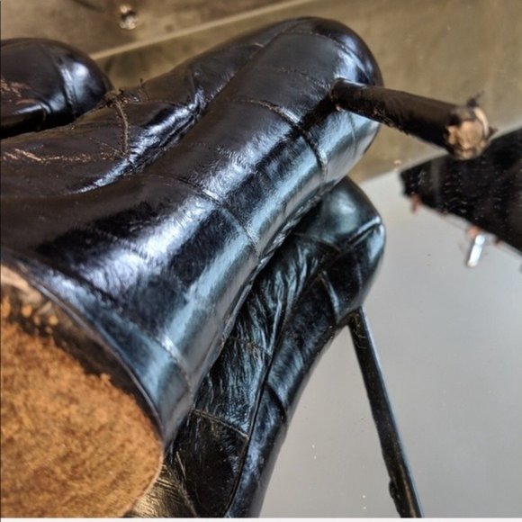 Yves Saint Laurent Eel Skin YSL Stiletto Booties 8 38 - Picture 17 of 17